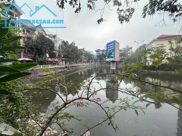 NHÀ ĐẸP FULL NỘI THẤT - QUẬN ỦY CẦU GIẤY - 33m x 5T - 6,8 tỷ - 3 BƯỚC RA HỒ ĐIỀU HÒA