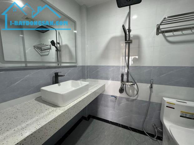 Bán nhà Thạch Bàn 34m 5tầng MT 4,5m Full Nội Thất 5,45tỷ - 2