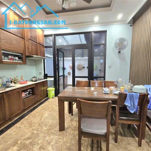 BÁN NHÀ TÂY MỖ – 42M² – 4 TẦNG – FULL NỘI THẤT – Ô TÔ 5 TẠ ĐỖ CỬA – GẦN PHỐ - 2