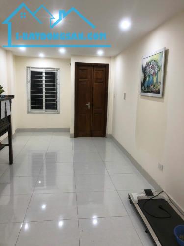 Bán Nhà Lê Trọng Tấn, Thanh Xuân, 33m2, 5T, 3N, Ngõ Nông, Gần Phố, Nhà Đẹp, Giá Hợp Lý - 2