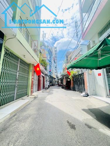 🏡 GIÁP QUẬN 1 - NHÀ CMT8 QUẬN 3 - NGANG 6M - HẺM XE HƠI - 80M RA MẶT TIỀN - 5.5 TỶ - 2