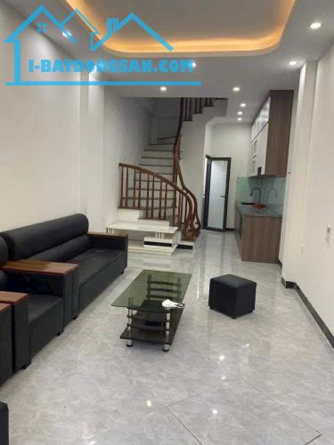 Siêu phẩm nhà ngay Mầm non Di Trạch, diện tích 30m2 giá 4.2 tỷ, cách đường ô tô 30m - 1