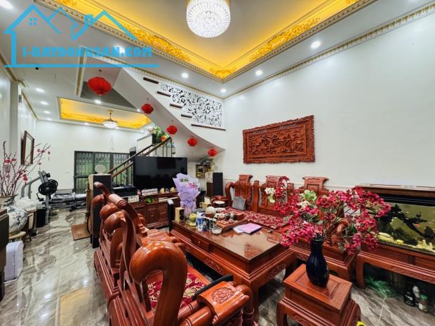 Lô Góc – Mặt Ngõ To Như Phố – Kinh Doanh Sầm Uất – Ô Tô Dừng Đỗ Ngày Đêm