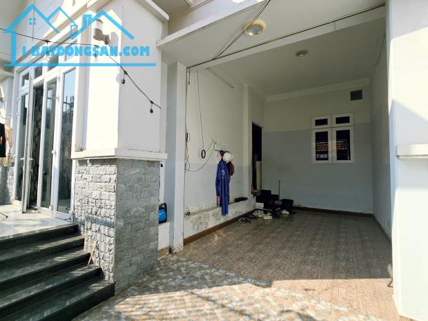 Bán biệt thự 2 mặt tiền KDC Bửu Long, Biên Hòa, Đồng Nai, 183m2, giá tốt 6 tỷ 800. - 1