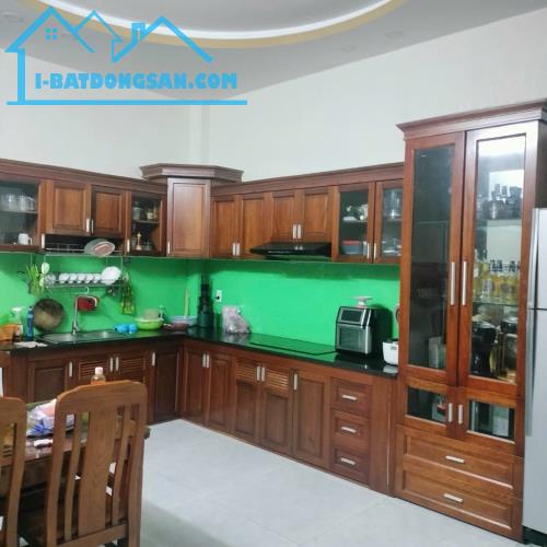 Nhà 3 tầng, ngay khu Công Nghệ Cao Q9, khu phân lô, 60m2, 4 PN, ở ngay, 5.2 tỷ - 3