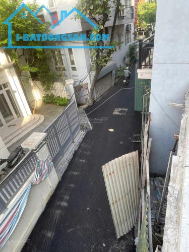 Cần bán nhà 7 tầng, thang máy, ô tô vào nhà số 1 ngõ 660 lạc Long quân Tây hồ 25tỷ
