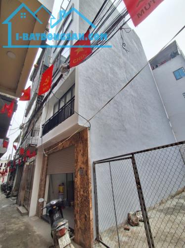 Bán nhà Đàm Quang Trung,Long Biên 6 tầng,55m,mt4.3m oto vào nhà nhỉnh 9 tỷ