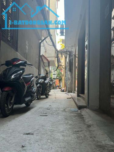 Hàng cực hiếm duy nhất tại phân khúc với 7,3 tỉ đã có nhà trung tâm Quận Cầu Giấy. - 3