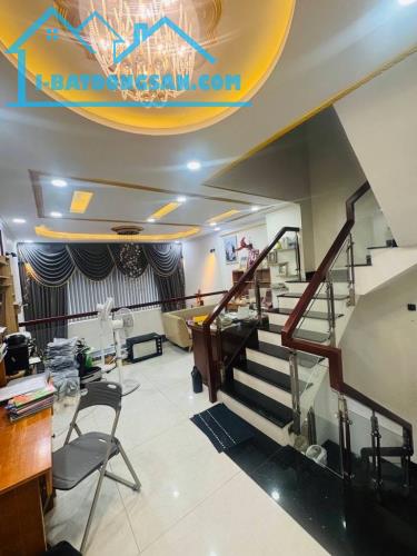Bán nhà hẻm xe hơi Trần Quang Diệu, Quận 3, 4 tầng,90m2, hẻm 8m, Ở/Spa,Thẩm mỹ, 19 Tỷ - 4