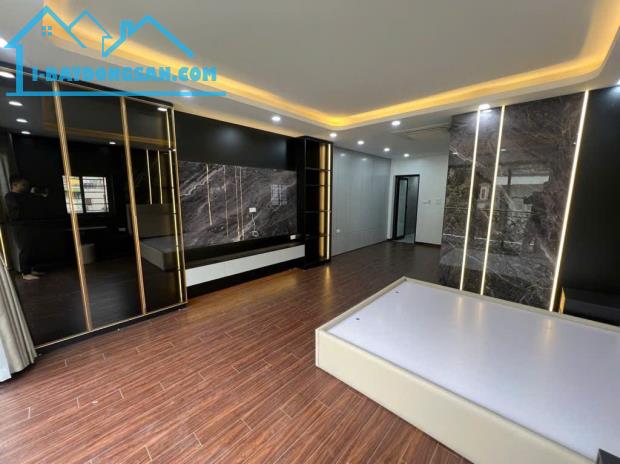 BÁN NHÀ RIÊNG ĐỀN LỪ,HOÀNG MAI, HÀ NỘI,52M2 VIEW ĐẸP,7 TẦNG, MẶT TIỀN 4.7M,GIÁ 17.85 TỶ - 2