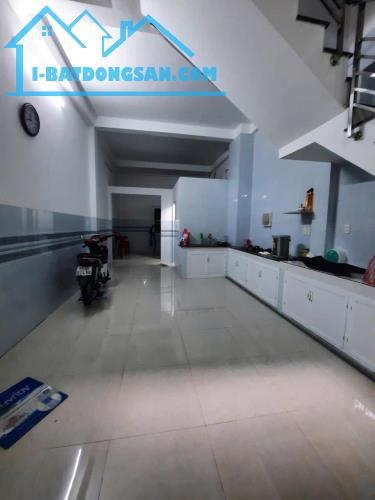 Bán nhà mặt tiền Nguyễn Văn Luông, quận 6, 12.7 tỷ, 4.2x15m, 3 tấm - 1