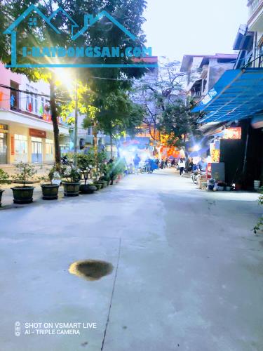 NHÀ ĐẸP- 3 THOÁNG -MẶT NGÕ ÔTÔ ĐỖ CỬA -30M RA 2 ÔTÔ TRÁNH -THANH XUÂN - HÀ NỘI