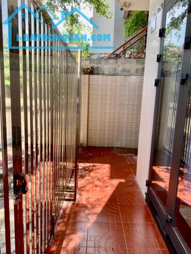 BÁN ĐẤT TẶNG NHÀ CẤP 4 ĐƯỜNG TÂN THÁI.PHƯỜNG MÂN THÁI QUẬN SƠN TRÀ TP ĐÀ NẴNG