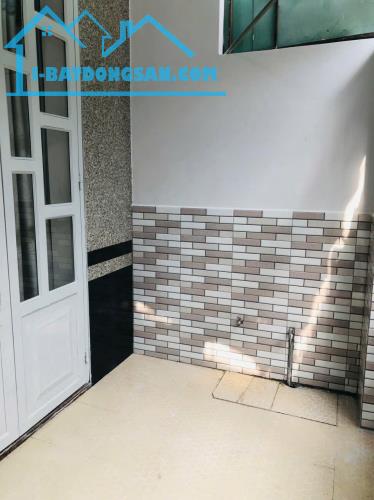 Nhà Nguyên Căn 3PN Cho Thuê - Vị Trí Đẹp Tại Ninh Kiều, Giá Cực Tốt Chỉ 5,5 Triệu/Tháng - 1