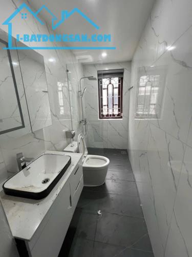 BÁN NHÀ 7.4 TỶ 3 TẦNG 83M2 ( ĐÔNG BẮC ) VỊ TRÍ ĐẸP KHU HOÀ VƯỢNG - 4