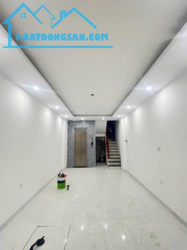 BÁN NHÀ PHƯƠNG CANH,NAM TỪ LIÊM,OTO,THANG MÁY,2 THOÁNG,38m2,NHỈNH 7tỷ - 2