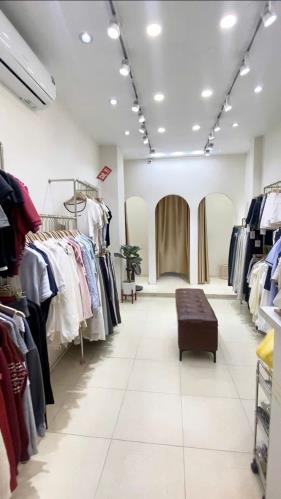 Sang nhượng cửa hàng trong phố thời trang nữ 131 Đặng Văn Ngữ - Đống Đa - 2