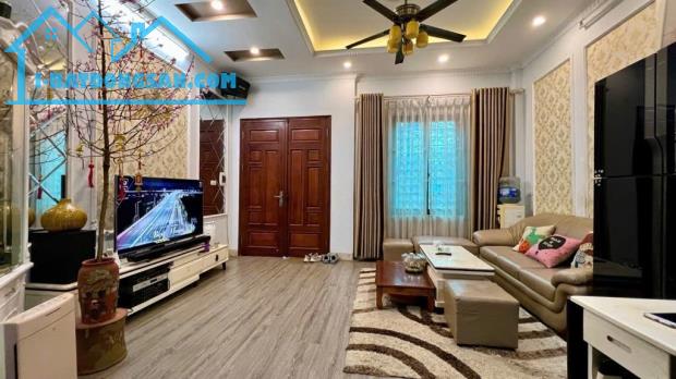 Bán nhà Phạm Văn Đồng 32m2 x 6 tầng - Lô góc 2 thoáng - 7,55 tỷ - 1