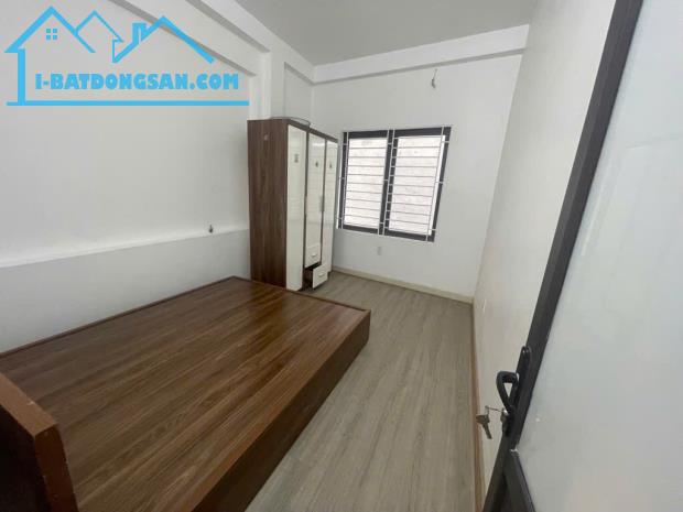 BÁN NHÀ PHỐ TRẠM LONG BIÊN Ô TÔ ĐỖ CỔNG DT 36M 5 TẦNG GIÁ 5.4 TỶ LH 0988009316 XEM NHÀ NGA - 3