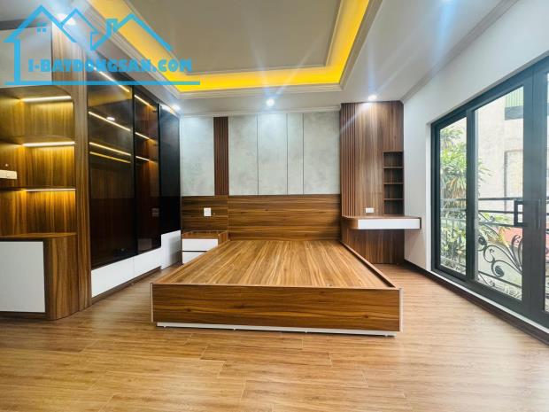 Bán Nhà Khương Đình, 35m², 6 Tầng, Thang Máy, Ngõ Xe Ba Gác, Giá 8,9 Tỷ - 1