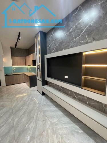 BÁN NHÀ MỚI- ĐẸP Ô TÔ  QUA PHỐ NGỌC THỤY- LONG BIÊN, 35 M2, 4 TẦNG,MẶT TIỀN  3.7M, 5.9 TỶ. - 2