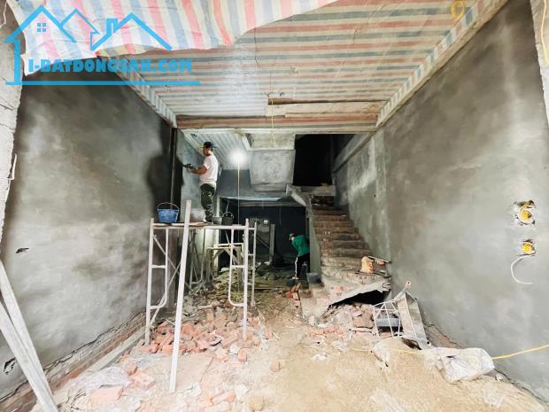 NHÀ MỚI NGỌC HỒI 36M2 - 50M RA Ô TÔ TRÁNH - NGAY GẦN CHỢ, TRƯỜNG HỌC - 5.75 TỶ - 2