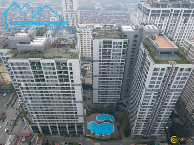 (Tin thật 100%) Căn hộ 94m2 x 3PN có slot ô tô tại Rivera Park - Ban công Đông Bắc - Lô