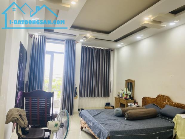 Nhà phố rộng 110m², ngang 5m, 1 trệt 1 lầu, gần Lê Văn Việt, Hiệp Phú – vị trí siêu đẹp! - 1