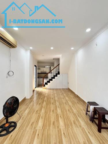 BÁN NHÀ HXH ĐOÀN THỊ ĐIỂM MỚI ĐẸP - LÔ GÓC - 32M2 - GÍA 6.7 TỶ TL