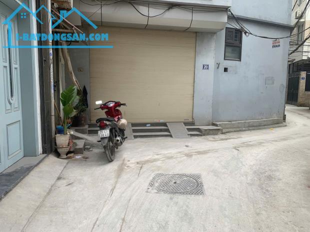 Cần Cho Thuê Nhà 4 Tầng, Ngõ 28 Tứ Liên – Diện Tích 40m², Phù Hợp Kinh Doanh Nhỏ - 1