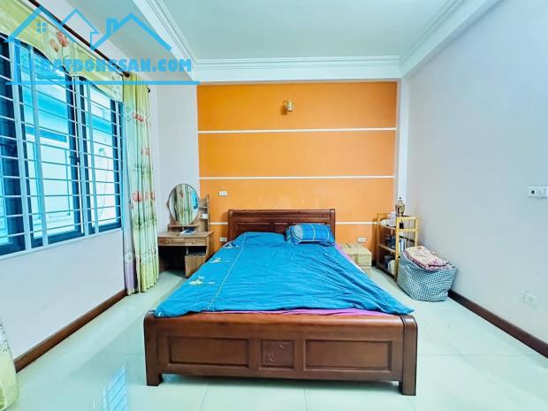 BÁN NHÀ YÊN HÒA - CẦU GIẤY, 33M², 5 TẦNG, MẶT TIỀN RỘNG - NGÕ THÔNG - 7.5 TỶ - 2