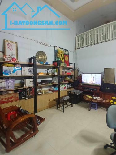 NHÀ GIÁ RẺ NGUYỄN ẢNH THỦ QUẬN 12- 90M2 NGANG 4.2M CHỈ 3 TỶ 300 - 4