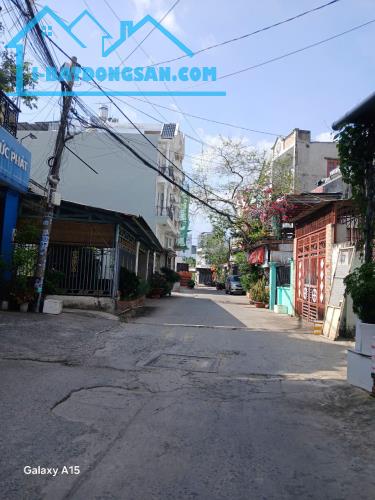 NHÀ GIÁ RẺ NGUYỄN ẢNH THỦ QUẬN 12- 90M2 NGANG 4.2M CHỈ 3 TỶ 300