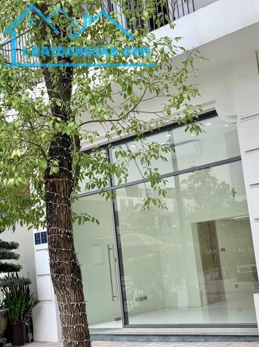 CHÍNH CHỦ CHO THUÊ LÂU DÀI TẦNG 1 SHOPHOUSE  tại The Manor Central Park - 1