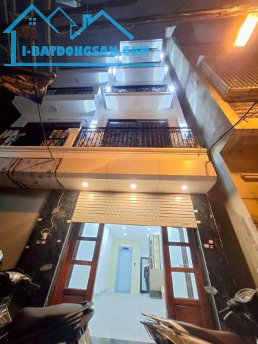 Bán nhà Trung tâm Hoàng Mai 3 ×6 tầng.chỉ hơn 8, 9tỷ - 2