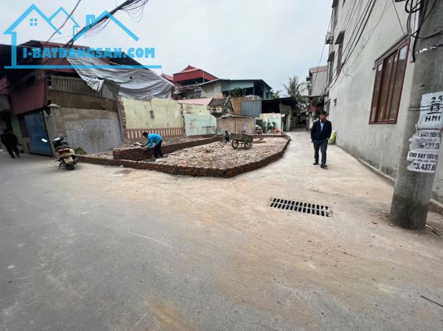 CHÍNH CHỦ CẦN BÁN GẤP HƯƠNG MẠC  -  TỪ SƠN - BẮC NINH NGAY SÁT VÁCH ỦY BAN PHƯỜNG 
 Dt : - 2