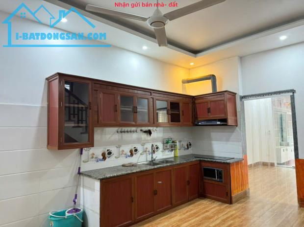 Bán nhà 3 tầng KDT Chi Đông, Mê Linh, HN. Nhà mới, tặng full nội thất, chỉ việc dọn đồ về - 2