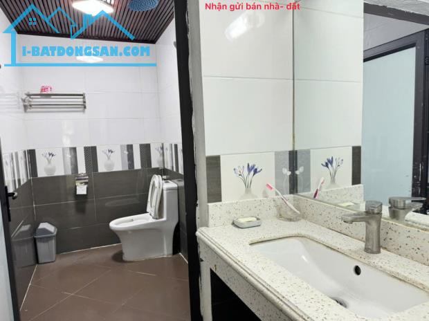 Bán nhà 3 tầng KDT Chi Đông, Mê Linh, HN. Nhà mới, tặng full nội thất, chỉ việc dọn đồ về - 1