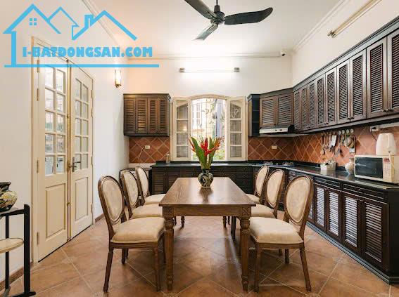 Bán Biệt thự ngõ 310 Nghi Tàm, đang làm Homestay 100m2 MT 6.6m xây 5 tầng chỉ 22,x tỷ - 2