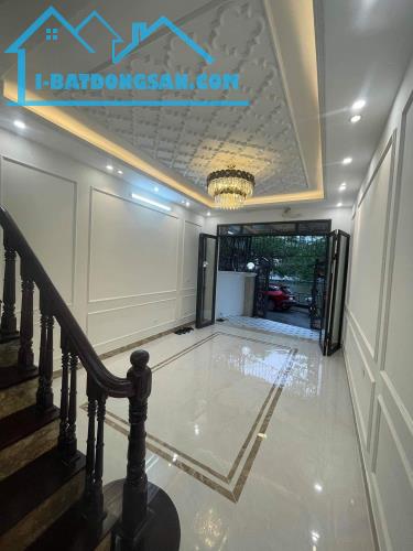 BÁN NHÀ VĨNH TUY DT30M, 5T, MT4.6M. GIÁ 6.8 TỶ
