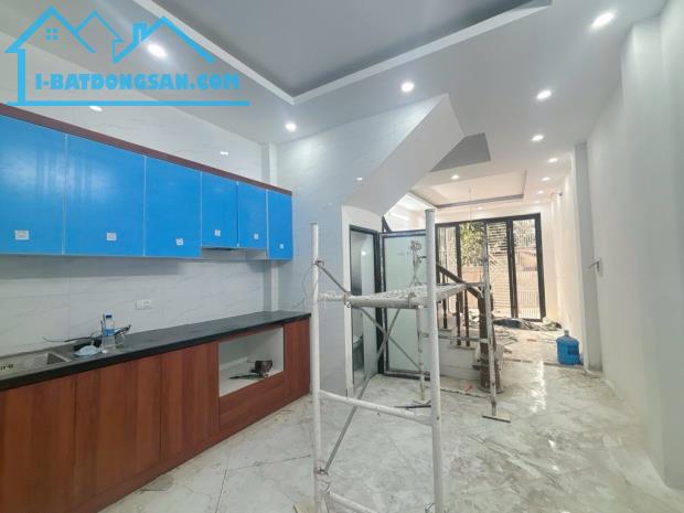 AN DƯƠNG VƯƠNG 40M2X 6T, NGÕ THÔNG , 2 THOÁNG OTO GẦN GIÁ  7.9 tỷ - 1