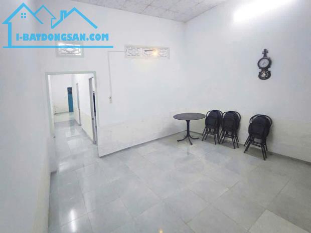 NHÀ CHO THUÊ 2PN – 5 TRIỆU/THÁNG – NGAY KDC BÌNH NHỰT. Đ VỎ VĂN KIỆT - 1