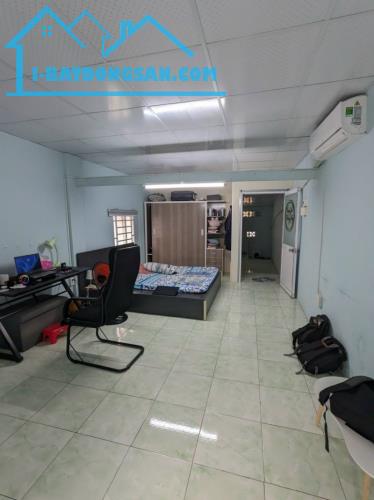 Bán nhà Mặt tiền đường Cộng Hòa quận Tân Bình - 85m2 (4.5 x 20) - không Quy Hoạch - 13 tỷ - 2