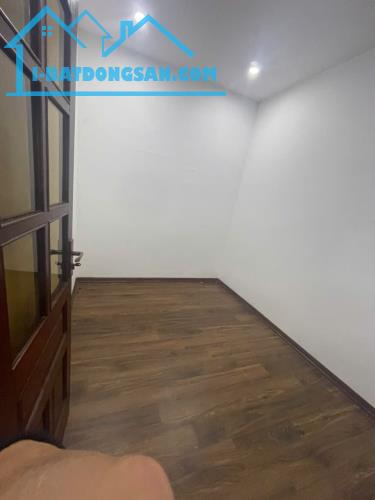 LÔ GÓC GỐC ĐỀ - GẦN CHỢ- 38M 4 TẦNG 3 NGỦ GIÁ 5,4 TỶ - 2