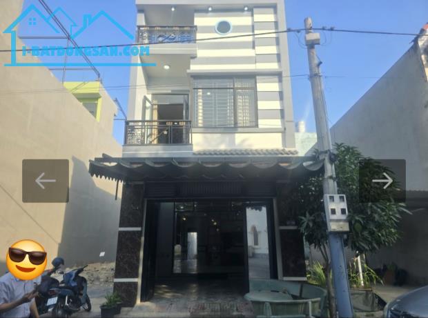 Bán nhà Thuận An, 2 tầng 3PN, 160m2(sd) mới ở ngay, 3 tỷ nhỉnh