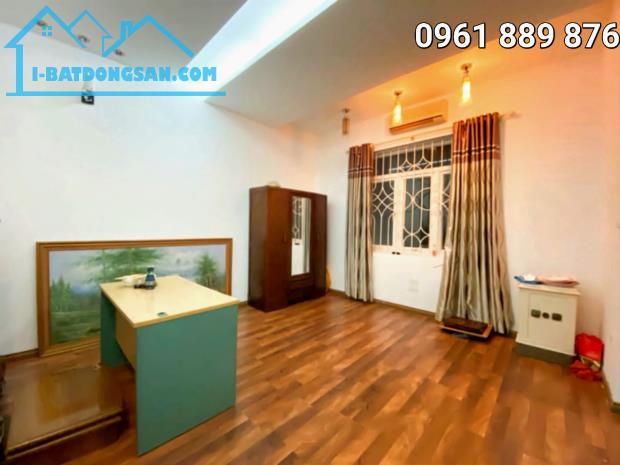 BÁN NHÀ ĐẸP PHỐ YÊN LÃNG, QUẬN ĐỐNG ĐA, NHÀ DÂN XÂY 2 THOÁNG. DT:60MX4T. GIÁ:15,8TỶ - 5
