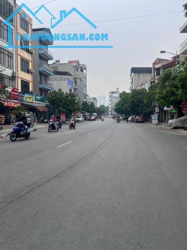 Nhà Bà Triệu Hà Trì, 40m 5 tầng thang máy hiện đại, gần phố. Giá 8 tỷ - 1