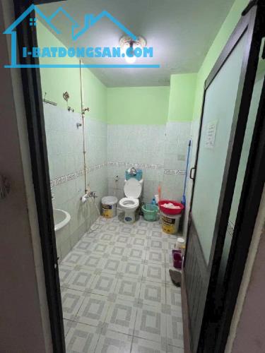 Mặt Khách Sạn 4 Tầng Thu Nhập 50 Triệu Tháng Q8 - 3