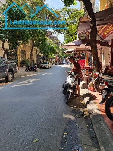 PHÂN LÔ MẶT NGÕ KHUẤT DUY TIẾN, SÁT PHỐ, NGÕ TO HƠN PHỐ, Ô TÔ TRÁNH, KD, 2 VỈA HÈ RỘNG.