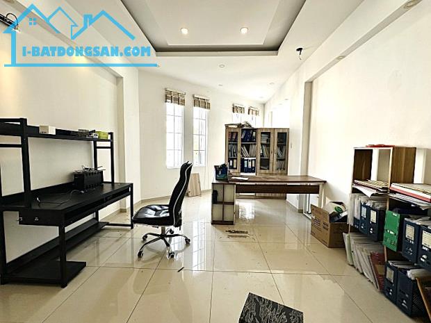 9 TỈ X - NHÀ ĐẸP TÂN ĐỊNH QUẬN I - HẺM XE HƠI 1/ NGẮN - 50M2 2 LẦU 3PN MỚI - VUÔNG VỨC A4 - 1